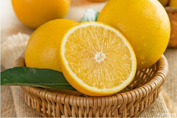 冰糖橙為什么賣不過臍橙 冰糖橙和臍橙哪個甜 冰糖橙為什么賣不過臍橙 冰糖橙和臍橙哪個甜