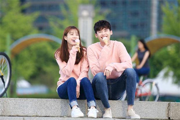 分寸感在婚姻里有多重要 婚姻里的分寸感是什么意思 分寸感在婚姻里有多重要 婚姻里的分寸感是什么意思