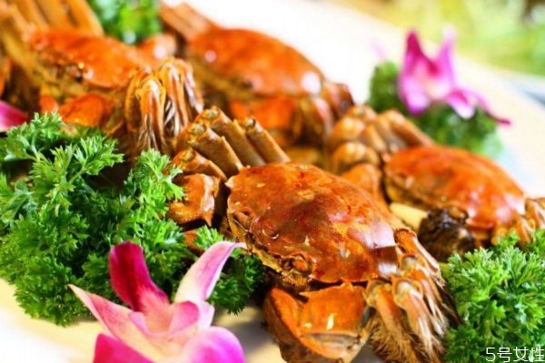 螃蟹有什么營養(yǎng)價(jià)值呢 螃蟹怎么做好吃呢 螃蟹有什么營養(yǎng)價(jià)值呢 螃蟹怎么做好吃呢