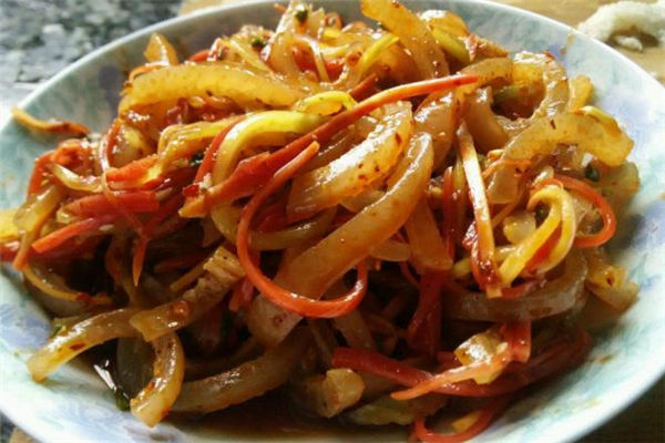 涼拌豬皮的做法 涼拌豬皮怎么做好吃 涼拌豬皮的做法 涼拌豬皮怎么做好吃