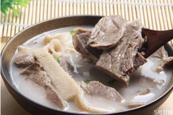 羊肉湯可以放醋嗎 不能同時食用 羊肉湯可以放醋嗎 不能同時食用