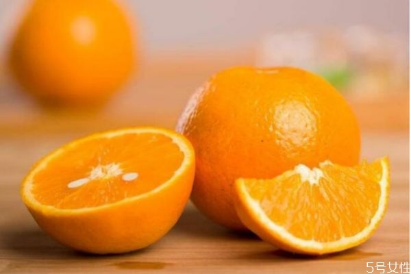 孕婦吃臍橙會讓讓寶寶黃嗎 孕婦吃臍橙有什么好處 孕婦吃臍橙會讓讓寶寶黃嗎 孕婦吃臍橙有什么好處