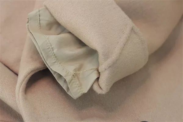 羊毛大衣縮水了怎么辦 羊毛大衣怎么防縮水 羊毛大衣縮水了怎么辦 羊毛大衣怎么防縮水