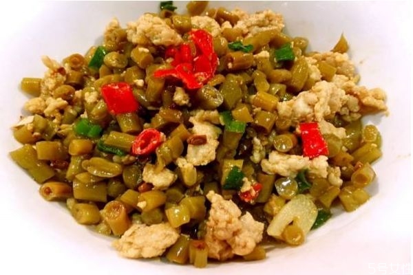 孕婦可以吃酸豆角嗎 孕婦吃酸豆角有什么注意的呢 孕婦可以吃酸豆角嗎 孕婦吃酸豆角有什么注意的呢