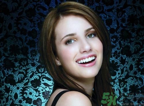 為什么女人喜歡被強(qiáng)吻？女人的安全感到底是什么？