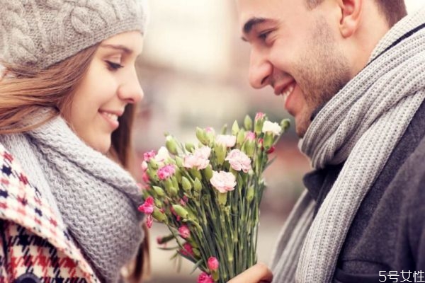 女友提問的致命題有什么呢 機(jī)智的回答有什么呢 女友提問的致命題有什么呢 機(jī)智的回答有什么呢