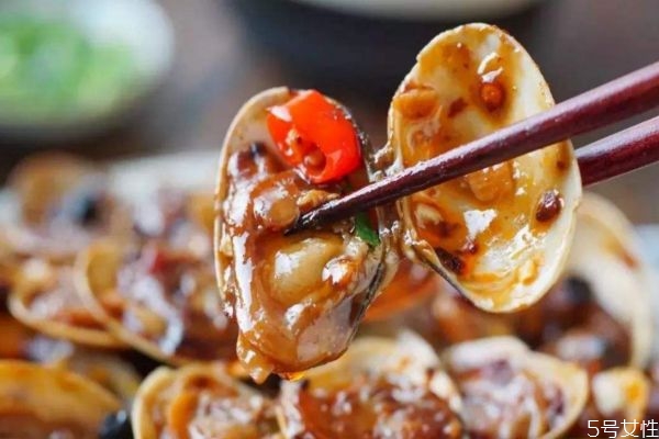 花蛤怎么做好吃呢 花蛤怎么吐沙子快呢 花蛤怎么做好吃呢 花蛤怎么吐沙子快呢