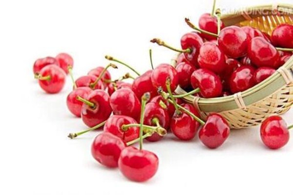 櫻桃對皮膚有什么好處 櫻桃一次吃多少較好 櫻桃對皮膚有什么好處 櫻桃一次吃多少較好