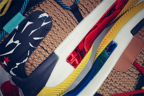 李寧閃擊6舒克貝塔配色開箱測評 閃擊6舒克和貝塔在哪買 李寧閃擊6舒克貝塔配色開箱測評 閃擊6舒克和貝塔在哪買