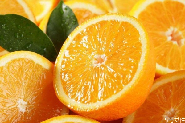 橙子有哪些營養(yǎng)價值呢 吃橙子有什么好處呢 橙子有哪些營養(yǎng)價值呢 吃橙子有什么好處呢
