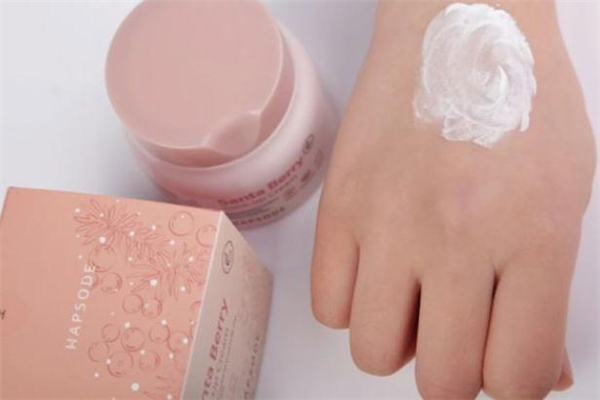 悅芙媞素顏霜多少錢(qián) 悅芙媞素顏霜優(yōu)缺點(diǎn)