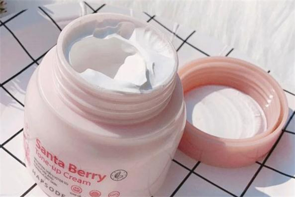 悅芙媞素顏霜安全嗎 悅芙媞素顏霜含激素嗎 悅芙媞素顏霜安全嗎 悅芙媞素顏霜含激素嗎