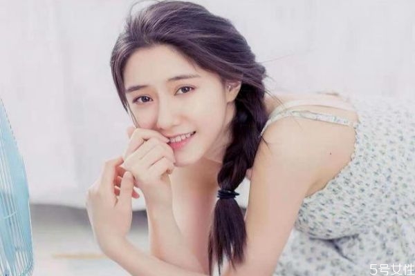 男生哭了代表什么 男人哭了代表真愛嗎 男生哭了代表什么 男人哭了代表真愛嗎