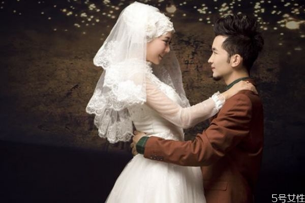 二婚給彩禮錢嗎 二婚禮金應該怎么給