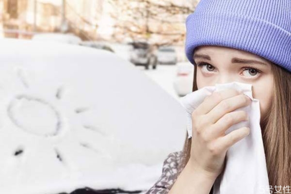 如何用朋友圈挽回前任 分手后怎么發(fā)朋友圈吸引對(duì)方 如何用朋友圈挽回前任 分手后怎么發(fā)朋友圈吸引對(duì)方