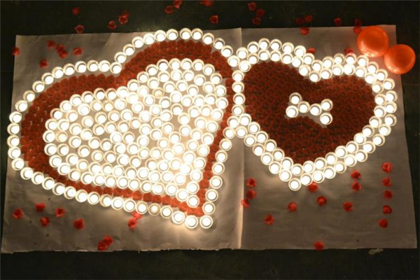 當(dāng)眾被表白怎么委婉拒絕 女生喜歡被當(dāng)眾表白嗎 當(dāng)眾被表白怎么委婉拒絕 女生喜歡被當(dāng)眾表白嗎