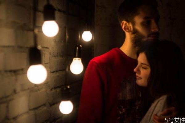 女人相親時(shí)最看重什么 相親最看重的三點(diǎn) 女人相親時(shí)最看重什么 相親最看重的三點(diǎn)