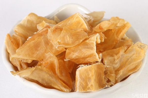 魚(yú)膠應(yīng)該怎么吃呢 怎么吃魚(yú)膠有營(yíng)養(yǎng)呢 魚(yú)膠應(yīng)該怎么吃呢 怎么吃魚(yú)膠有營(yíng)養(yǎng)呢