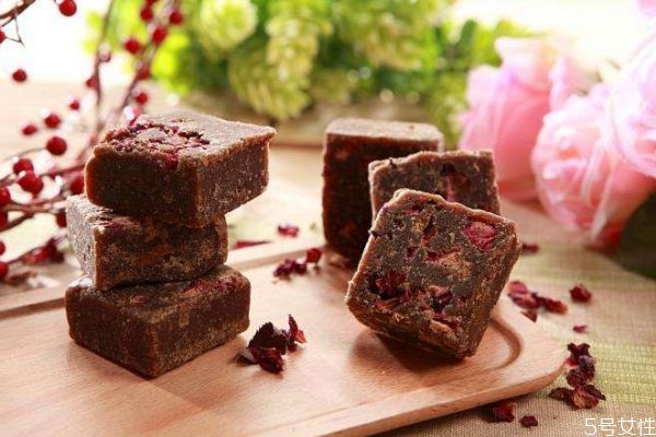 黑糖的營(yíng)養(yǎng)價(jià)值有什么呢 孕婦可以吃黑糖嗎 黑糖的營(yíng)養(yǎng)價(jià)值有什么呢 孕婦可以吃黑糖嗎