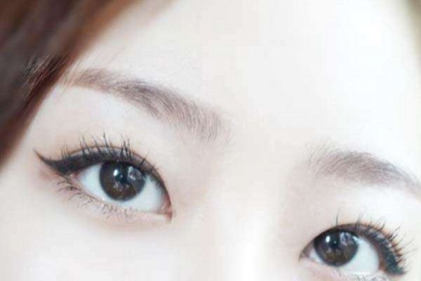 國字臉適合什么眉形 適合國字臉的眉毛有什么特點