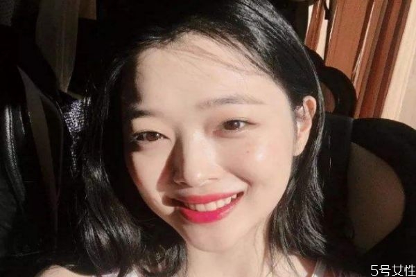 女生失戀后多久會接受新感情 失戀大約多久能恢復 女生失戀后多久會接受新感情 失戀大約多久能恢復