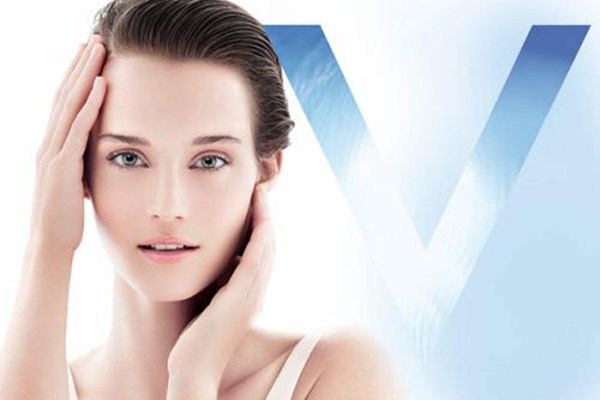 臉干癢用什么補(bǔ)水 皮膚缺水會(huì)有什么感覺(jué)