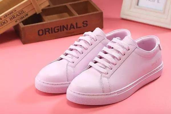 鞋子橡膠部分磕黑了怎么辦 橡膠鞋底有什么優(yōu)點(diǎn) 鞋子橡膠部分磕黑了怎么辦 橡膠鞋底有什么優(yōu)點(diǎn)