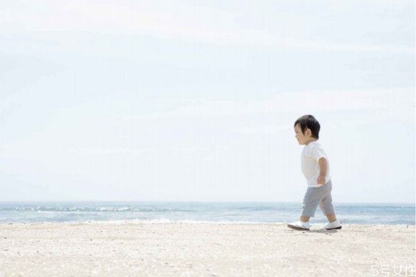 鼠年給寶寶起什么小名字好聽(tīng) 鼠年男孩名字首選 鼠年給寶寶起什么小名字好聽(tīng) 鼠年男孩名字首選