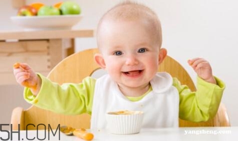 新生兒吐奶情況什么時(shí)候會(huì)沒(méi)有？寶寶吐奶了怎么辦？