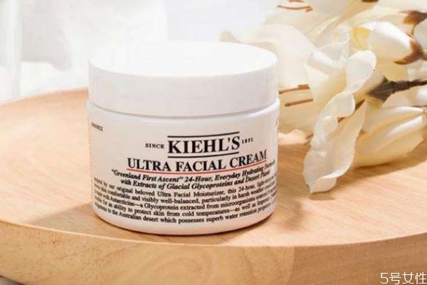 什么面霜補(bǔ)水保濕效果最好 好用的面霜公認(rèn)最好用 什么面霜補(bǔ)水保濕效果最好 好用的面霜公認(rèn)最好用