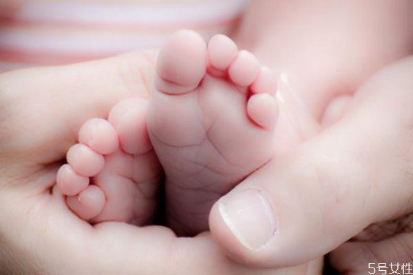 鼠年給寶寶起什么小名字好聽(tīng) 鼠年男孩名字首選 鼠年給寶寶起什么小名字好聽(tīng) 鼠年男孩名字首選