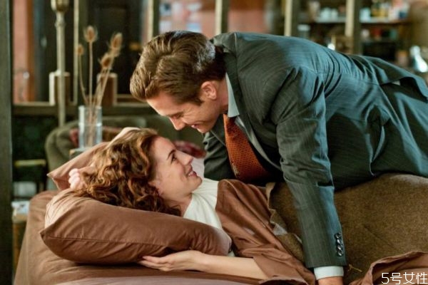 戀愛(ài)中的你遇見(jiàn)對(duì)自己更好的男生怎么辦呢