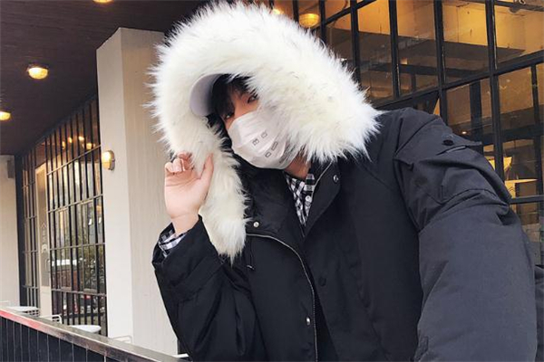 2020年流行什么樣的棉服男 2020年流行棉服款式男 2020年流行什么樣的棉服男 2020年流行棉服款式男