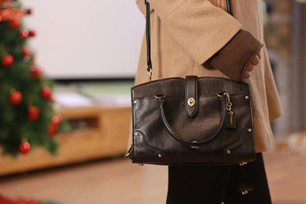 mk mercer風(fēng)琴包好嗎 mk mercer風(fēng)琴包買多大的好 mk mercer風(fēng)琴包好嗎 mk mercer風(fēng)琴包買多大的好