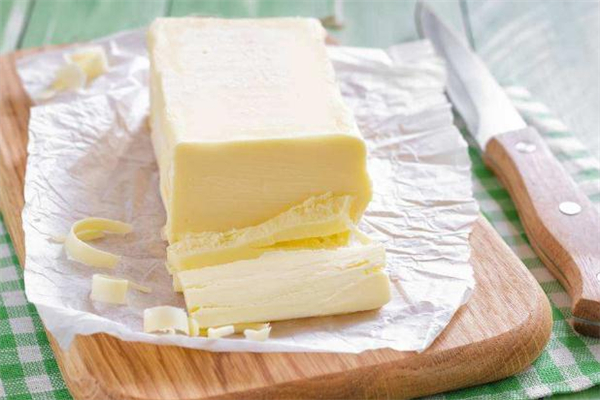 黃油是發(fā)物嗎 黃油是什么提煉的 黃油是發(fā)物嗎 黃油是什么提煉的