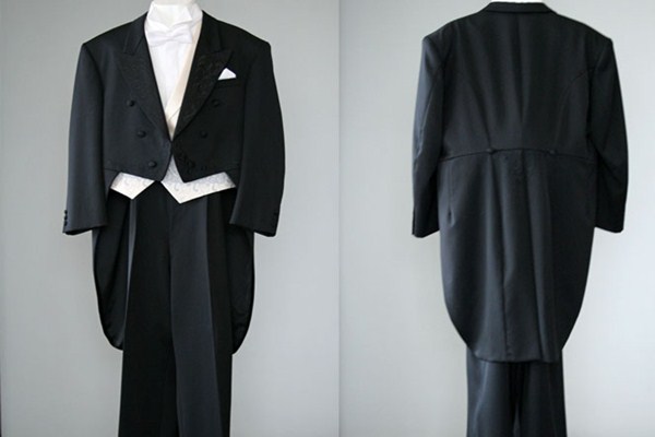 什么是燕尾服 燕尾服怎么搭配好看 什么是燕尾服 燕尾服怎么搭配好看