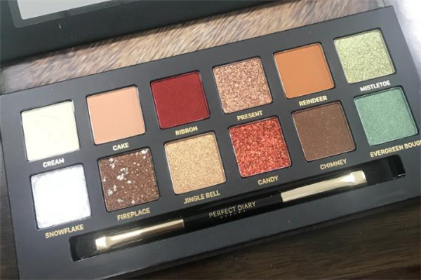 完美日記小鹿盤怎么畫 完美日記小鹿眼影盤教程 完美日記小鹿盤怎么畫 完美日記小鹿眼影盤教程