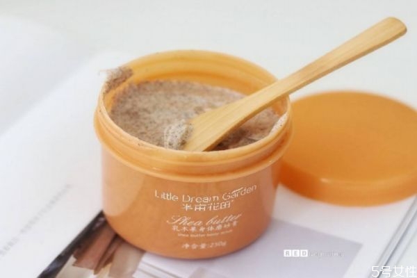 哪些部位不能用磨砂膏 磨砂膏用在什么部位 哪些部位不能用磨砂膏 磨砂膏用在什么部位