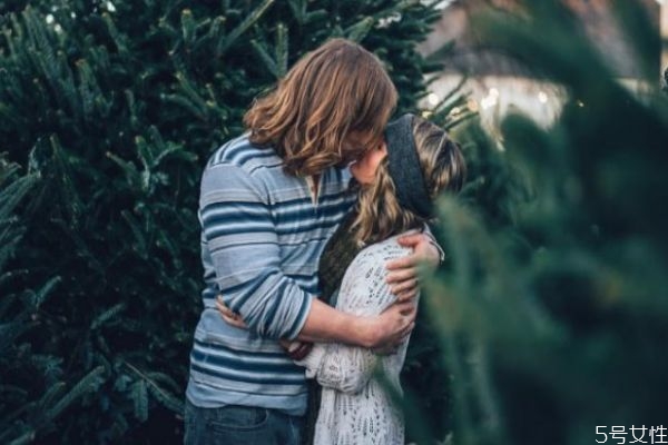 八分鐘約會(huì)是什么意思 八分鐘約會(huì)的意思 八分鐘約會(huì)是什么意思 八分鐘約會(huì)的意思