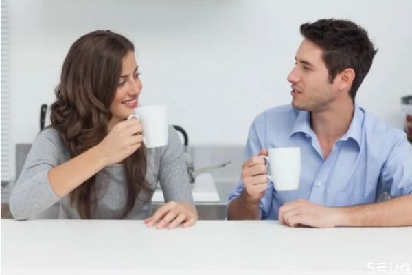 談戀愛(ài)后男生的厭煩期怎么辦 談戀愛(ài)后男生的厭煩期表現(xiàn) 談戀愛(ài)后男生的厭煩期怎么辦 談戀愛(ài)后男生的厭煩期表現(xiàn)