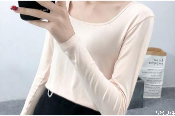 保暖內(nèi)衣和毛衣哪個(gè)保暖 保暖內(nèi)衣和毛衣哪個(gè)好 保暖內(nèi)衣和毛衣哪個(gè)保暖 保暖內(nèi)衣和毛衣哪個(gè)好