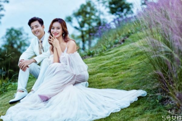 結(jié)婚聘禮和彩禮的區(qū)別 聘禮和彩禮一般給多少 結(jié)婚聘禮和彩禮的區(qū)別 聘禮和彩禮一般給多少