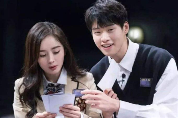 和喜歡的人玩真心話(huà)應(yīng)該問(wèn)什么 跟喜歡的人玩真心話(huà)怎么問(wèn) 和喜歡的人玩真心話(huà)應(yīng)該問(wèn)什么 跟喜歡的人玩真心話(huà)怎么問(wèn)