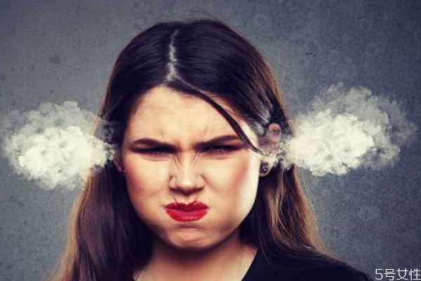 女生說忙的意思是什么呢 女生為什么回消息慢呢 女生說忙的意思是什么呢 女生為什么回消息慢呢