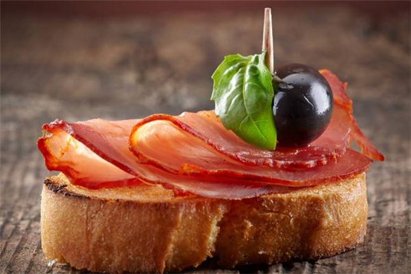 金華火腿能放冰箱里嗎 金華火腿需要放冰箱嗎 金華火腿能放冰箱里嗎 金華火腿需要放冰箱嗎