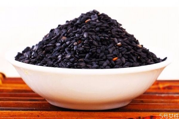 吃黑芝麻對頭發(fā)有好處嗎 黑芝麻的主要成分是什么 吃黑芝麻對頭發(fā)有好處嗎 黑芝麻的主要成分是什么