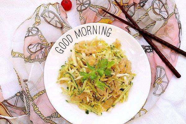 海蜇皮里的沙子怎么洗 海蜇什么季節(jié)吃好 海蜇皮里的沙子怎么洗 海蜇什么季節(jié)吃好