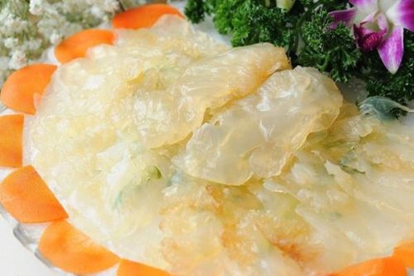 海蜇皮為什么有臭味 海蜇皮能治高血壓嗎 海蜇皮為什么有臭味 海蜇皮能治高血壓嗎