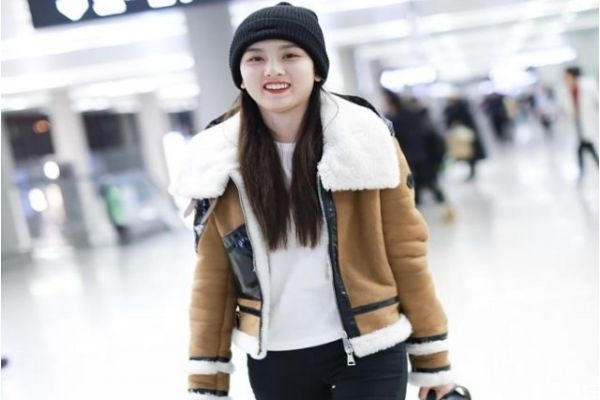 羊羔毛外套怎么挑選 羊羔毛買什么顏色比較好 羊羔毛外套怎么挑選 羊羔毛買什么顏色比較好