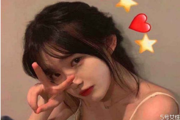 女生約會(huì)素顏什么意思 女生約會(huì)素顏說(shuō)明什么